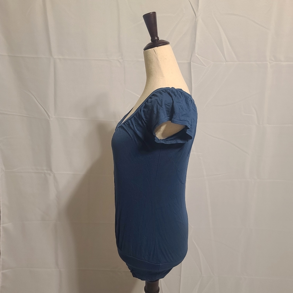 Max Rave Blue top Size Small - Picture 3 of 5